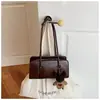 Moda Retro Bolsa de Axila Feminina 2026 Outono Nova Bolsa Baguete de Alto Valor Bolsa de Mão Tendência Elegante Bolsa de Ombro
