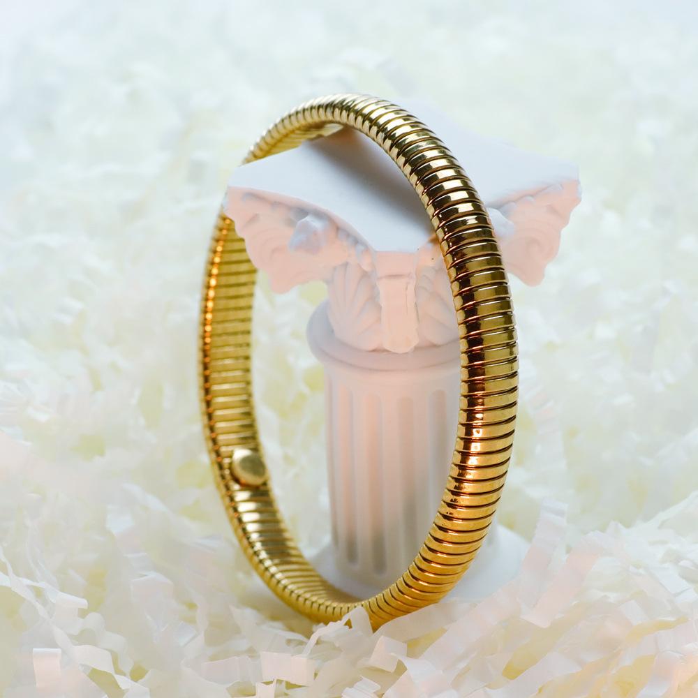 vintage jewelry