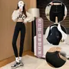 Calça feminina de tubarão, forrada com fleece e espessa para aquecimento, calça preta justa de outono, leggings de yoga, calça de base estilo Barbie, adequada para usar ao ar livre no outono e inverno.