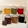 Bolsos pequeños populares y de moda para mujer, nuevo bolso cruzado versátil de moda otoño 2026, minibolso exquisito para teléfonos móviles