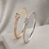 Pulsera de Zirconia en Forma de Corazón Estilo Francés, Lujo Ligero y Diseño de Nicho Exquisito, Regalo para Novia, Joyería Versátil en Forma de Corazón