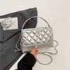 Bolsa Feminina Estilo Chanel 2026 Novo Modelo Super Popular Bolsa de Corrente Acolchoada Estilosa Versátil Ombro Transversal