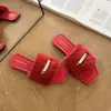 Pantuflas mullidas estilo hada para mujer, otoño/invierno 2026, de tacón plano, para interiores y exteriores, con adornos metálicos, pantuflas peludas de alta gama