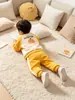 Conjunto de Sudadera de Moda para Niños de Primavera y Otoño, Atuendo Casual Elegante de Invierno para Niños Pequeños, Ropa de Bebé Guapa y Versátil