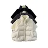 Chaleco de algodón tejido patchwork con cuello alto, estilo corto para mujer, nueva moda de invierno, corte holgado, adecuado para figuras petite, prenda exterior de moda
