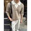 Suéter de punto de cuello alto de dos piezas estilo retro para hombre, perfecto para otoño e invierno, que ofrece un look sofisticado y relajado con un corte holgado y oversized.