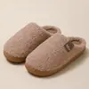Pantufas de Algodão para Mulheres Inverno 2025 Novas para Interior Lar Solado Macio Confortáveis Antiderrapantes Quentes Mais Pelúcia Pantufas de Algodão de Pelúcia para Homens