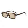Gafas de Sol Cuadradas Retro con Clavos de Arroz para Mujer Ins Sencillas Elegantes Gafas de Protección Solar Moda Callejera Europea y Americana Gafas de Sol de Moda para Hombre