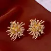 Presilhas de Orelha Fogos de Artifício com Zircônia Banhadas a Ouro Real 18K para Mulheres Sem Orelhas Furadas, Brincos Modernos de Estilo Minimalista com um Toque de Luxo Leve e de Alta Qualidade