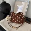 Diseño único, bandolera casual moderna y a la moda, moda ins coreana de lunares, bolso simple y fresco para debajo del brazo