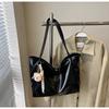 Bolsa de Grande Capacidade para Mulheres Nova Moda Primavera 2026 Simples Bolsa de Ombro Versátil Textura Classe Bolsa Tote para o Trabalho