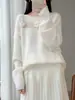 Nuevo Suéter de Punto de Lana Pura Off-Shoulder Otoño/Invierno 2026 Manga Larga para Mujer con Calados Bordados