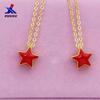 Colgante de estrella de cinco puntas con pintura dorada y latón, joyería de oro de imitación, venta al por mayor, conjunto de collar de cadena para mujer rojo chino