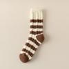Calcetines de terciopelo australiano para niños otoño e invierno color Maillard cálidos con forro polar gruesos de felpa trenzados hasta el tubo calcetines para dormir en casa