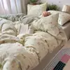 Conjunto de cama de algodão puro grau A para mães e bebês, com toque de nuvem, para dormir sem roupa, conjunto de capa de edredom e lençol de quatro peças com tema de desenho animado, ultra macio, conjunto de três peças para estudantes