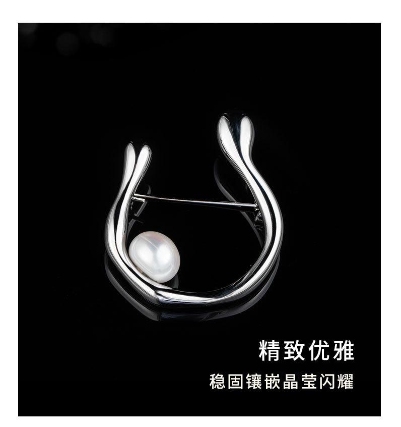 时尚轻奢风几何形胸针小众高级感淡水珍珠胸花新品个性