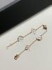 Versión de Gama Alta V-Gold Pulsera Nueva, Collar con Monograma de Trébol de Cuatro Hojas, Aretes de Nácar Natural, Moderno Diseño de Doble Flor de Lujo Ligero