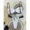 2026 Nuevo Traje de Baño de Dos Piezas con Bloques de Color y Lunares Estilo Europeo y Americano para Mujer, Bikini de Gama Alta para Playa con Cuello Halter