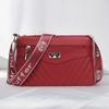 Bolsas Guangzhou 2026 Otoño Nuevo Moda Callejera Bolso de Hombro Individual para Mujer con Correa Ancha, Bolso Cuadrado Pequeño, Bolso Cruzado de Gran Capacidad