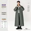 Capa de Chuva Longa Feminina para Chuva Forte, Adequada para Patinetes Elétricos, Novo Modelo Adulto, Design Integrado para Separação de Pessoa e Veículo