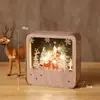 Cabaña Luminosa Navideña Casa de Madera Pintada Escena de Ventana Adornos Luz Nocturna LED Regalos Decorativos