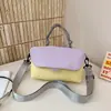 Bolsa Pequeña Cuadrada Ligera Versátil de Color Macarrón para Niñas, Bolsa de Tela con Bloques de Color Estilo Nuevo 2026, Bolso Cruzado Texturizado para Mujer