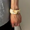 Pulsera Rombo de Acrílico Beige Irregular Transfronteriza Europea y Americana, Pulsera Estilo Retro, Joyería de Diseño Nicho al por Mayor