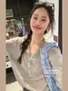 Camiseta de Punto Henley de Manga Larga con Medio Botón Zheng Chunhua Ju de Lana Suave para Mujer, Ligeramente Transparente, Corte Holgado, Cubre-todo Versátil