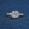 Anillo Cuadrado de Moissanita para Mujer Plata de Ley 925 Joyería de Lujo Ligero Joyería Transfronteriza Europea y Americana Venta al por Mayor Estilo de Lujo Ligero