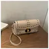 2026 Nueva Bolso de Hombro Cruzado Underarm Baguette de Leopardo con Remaches de Personalidad Tendencia Spicy Girl para Motocicleta para Mujer