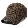 Gorra de béisbol retro europea con estampado de leopardo desgastado para hombre y mujer, sombrero de sol casual estilo callejero, gorra de pico para exteriores