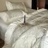Juego de cuatro piezas de algodón cepillado de alta densidad 100S, juego de tres piezas de algodón puro engrosado, funda nórdica, sábana, sábana ajustable, cálido para niñas en otoño e invierno