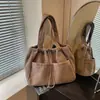 Bolso de Hombro Minimalista de Estilo Artístico Relajado Color Blanco Crudo Simple para Estudiantes Universitarias Compras, Bolso Tote Suave y Acogedor