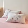 Estilo Pastoral Clase A Alto Gramaje Súper Suave Terciopelo de Leche Juego de Cuatro Piezas para Dormir sin Ropa Juego de Tres Piezas Fresco y Artístico con Tallado Tridimensional para Otoño e Invierno