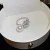 Aretes y Anillo de Gota de Agua Perla Circonita Chapados en Oro Real de 18k Set Lujo Ligero Sensación de Alta Gama Retro Exquisitos Accesorios