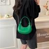 Bolsa de Mão Retrô de Nicho Transfronteiriço Textura Corrente Bolsa de Ombro Transversal Nova Versátil Simples para o Dia a Dia