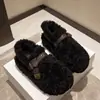Nuevos zapatos de exterior gruesos, cálidos y peludos para mujer, con forro adicional de polar y diseño que aumenta la altura, perfectos para otoño e invierno 2026, estilo slip-on, modernos zapatos de algodón