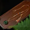 Entrega Direta da Fábrica de Jade Hetian Natural Verde Espinafre Autêntico Fivela da Paz Pingente de Colar Sorte Joias Femininas Verão