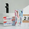 Venta Directa de Fábrica de Pasta de Dientes con Bicarbonato de Sodio, Pasta de Dientes Blanqueadora de Aliento Fresco 180g, Pasta de Dientes Refrescante Sabor Frutal al por Mayor