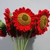 Venta al por mayor de fábrica transfronterizo hecho a mano tejido a crochet lana doble capa girasol con semilla temporada de graduación ramo de regalo a mano flores de simulación