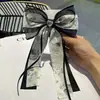 Novo Prendedor de Cabelo Estilo Chinês com Pérolas e Strass em Formato de Coração, Flor de Cabelo da Moda com Laço, Presilha de Mola com Franja Longa para Acessórios de Cabelo Feminino