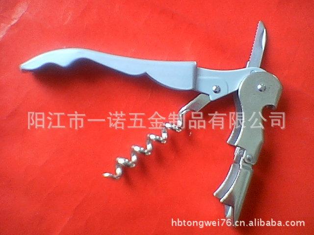 B-009红酒开瓶器打开总长17.8CM,折合长12CM.柄
