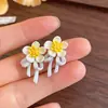 Pendientes Colgantes de Moda Exquisitos Flor de Goteo de Aceite Aguja Plateada, Pendientes de Temperamento Fresco y Dulce, Pendientes de Nicho con Diseño Único para Mujer