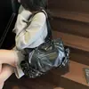Bolso Grande de Alta Gama Transfronterizo para Mujer Estilo Coreano Nicho Motocicleta Remache Bolso Tote de Hombro Versátil a la Moda