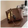 Moderna Casual Grande Capacidade Feminina 2026 Nova Simples Lenço de Seda Bonita Textura para o Dia a Dia Bolsa Tote de Ombro Único Portátil Tendência