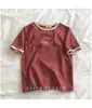 Camisetas Femininas Transfronteiriças Coloridas de Manga Curta para Mulheres Verão Soltas para Usar por Baixo para Estudantes Casual Estilo Coreano Tops de Casal Atacado