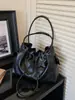 Bolsa Feminina 2026 Nova Bolsa de Mão Vintage, Bolsa de Ombro Único de Luxo Leve Nicho de Alta Qualidade, Bolsa Tote para o Trabalho