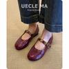 Versão em Pele de Ovelha ~ Sapatos de Couro Genuíno Super Macios ~ Sapatos de Salto Baixo Estilo Francês para Mulheres Modelo Novo 2026 Cor Vermelha para Combinar com Saias Sapatos Mary Jane