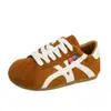 Sapatos Versáteis de Sola Grossa para Mulheres Outono 2026 Novos Estilosos Leves Confortáveis Sapatos de Treino Alemães Sapatos Esportivos Casuais Sapatos de Pão