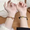 Pulsera de Cuerda con Dijes de Caballo Dorado al por Mayor para el Año del Caballo, Año del Zodiaco, Pulsera Trenzada Roja y Negra para Hombres y Mujeres